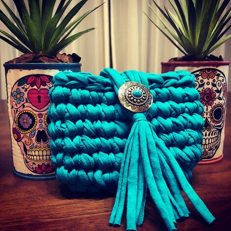 DD1DB324-9F77-41D2-AFF5-6E4391E2B339